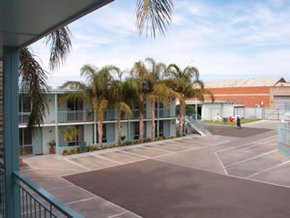 Commodore Motor Inn Mildura - Hervey Bay Accommodation 4