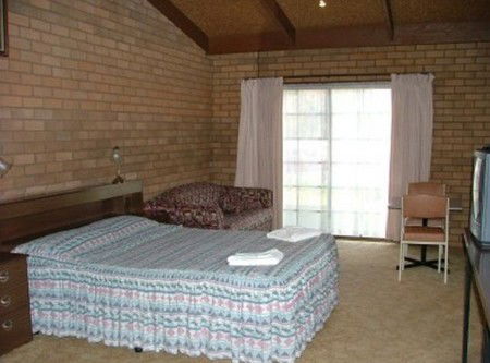 Bakery Park Motor Inn - Hervey Bay Accommodation 0