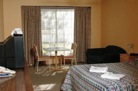 Bakery Park Motor Inn - Hervey Bay Accommodation 1