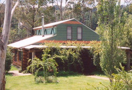 Canobolas Mountain Cabins - Hervey Bay Accommodation 4