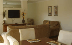 Seville House - Hervey Bay Accommodation 3