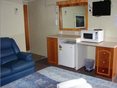 Ardeanal Motel - Hervey Bay Accommodation 5