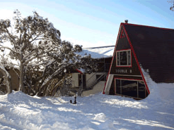 Double B Ski Lodge - Tourism Hervey Bay