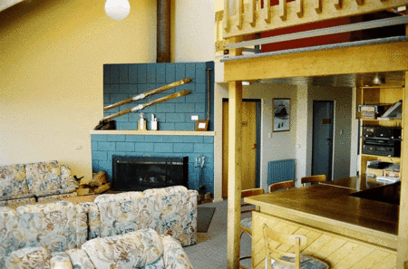 Merrijig Ski Club - Hervey Bay Accommodation 0
