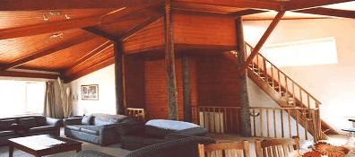 The Pole House - Hervey Bay Accommodation