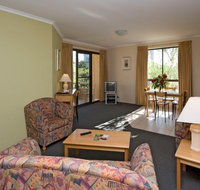 Kingston Court Serviced Apartments - Hervey Bay Accommodation