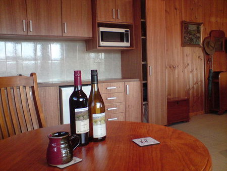 Hall ACT Tourism Hervey Bay