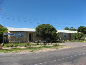 Arno Bay Foreshore Tourist Park - Hervey Bay Accommodation 1