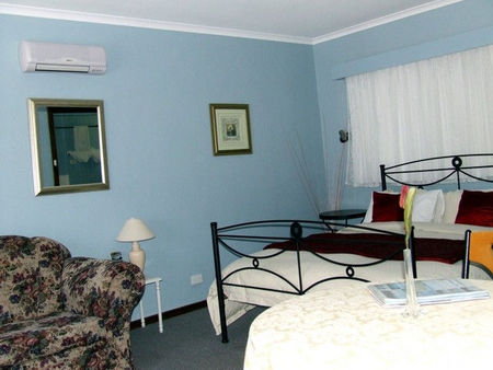 Beachport Motor Inn - Hervey Bay Accommodation 2