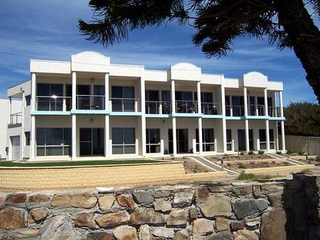  Hervey Bay Accommodation