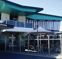 Highlander Hotel Bar Kitchen Rooftop - Hervey Bay Accommodation