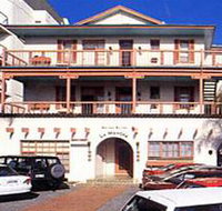 La Mancha Holiday Suites - Tourism Hervey Bay