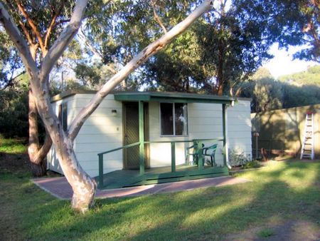 Lake Albert Caravan Park - Hervey Bay Accommodation 1