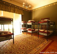 Lakeside Manor Yha - Hervey Bay Accommodation