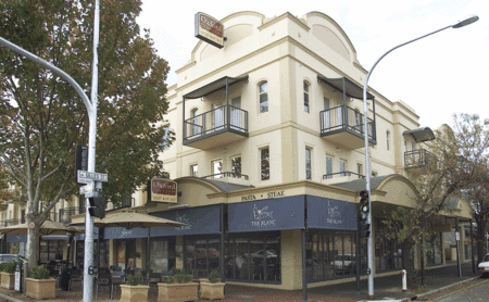 Oxford Terrace Apartments - Hervey Bay Accommodation