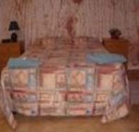 Radeka Downunder Underground Motel And Backpackers Inn - Hervey Bay Accommodation