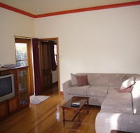 Rectory Cottage - Hervey Bay Accommodation