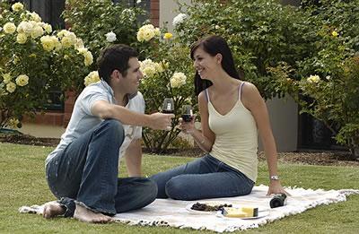 Wine & Roses Bed & Breakfast - Hervey Bay Accommodation 2