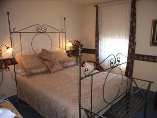 All Saints And Sinners Colonial B&B - Hervey Bay Accommodation 1