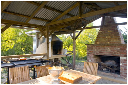 Armytage House - Tourism Hervey Bay 1