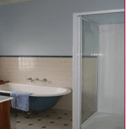 Cambridge House - Hervey Bay Accommodation 2