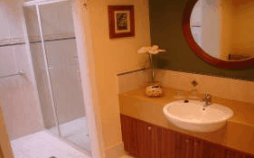Walton House - Hervey Bay Accommodation