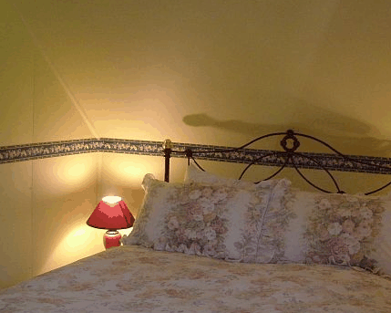 Hamilton Old School House Cottages - Hervey Bay Accommodation 0