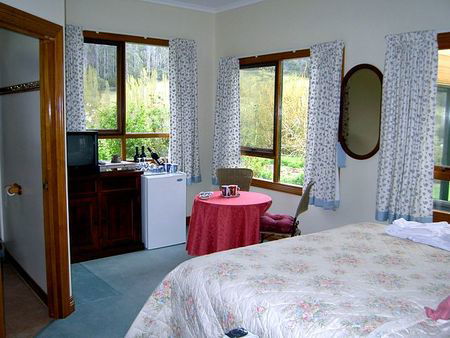 Hamlet Downs Country Accommodation - Hervey Bay Accommodation 1