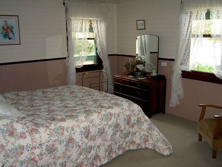 Hamlet Downs Country Accommodation - Hervey Bay Accommodation 3