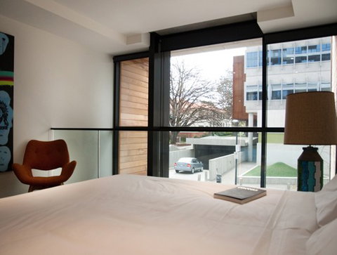 Diamant Boutique Hotel Canberra - Hervey Bay Accommodation 3