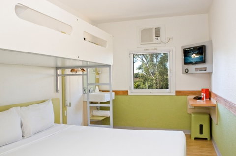 Ibis Budget Canberra - Hervey Bay Accommodation 1