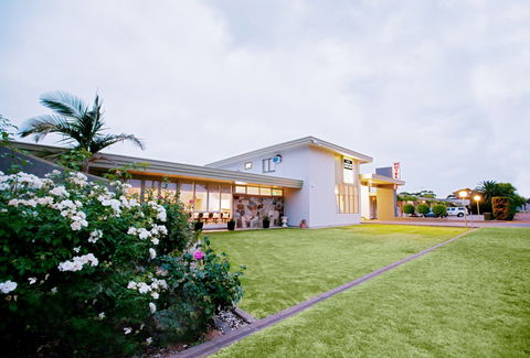 Adelaide Road Motor Lodge - Hervey Bay Accommodation 3