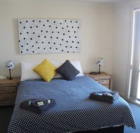 Cliff House Beachfront Villas - Hervey Bay Accommodation