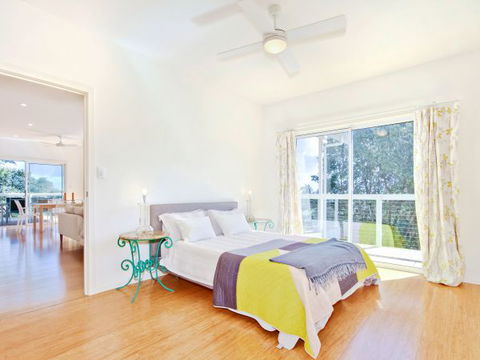 Century 21 Southcoast: White Cedars - Hervey Bay Accommodation 2
