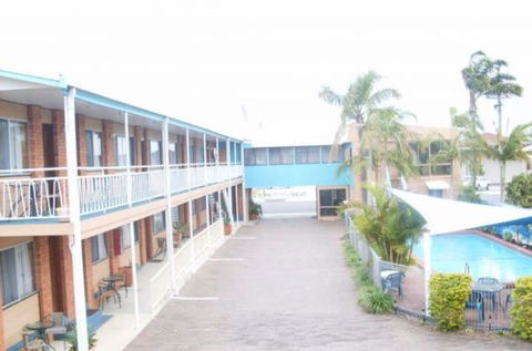 Pacific Motor Inn - Hervey Bay Accommodation 0