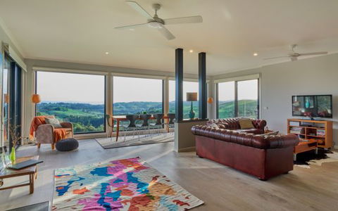 Halcyon Cottage Retreat - Self Contained Accommodation - Hervey Bay Accommodation 1