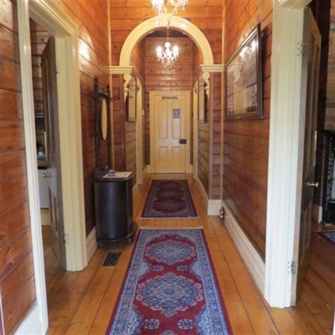 Drysdale House B & B - Hervey Bay Accommodation 2