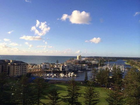 Acaill Accommodation - Hervey Bay Accommodation 2