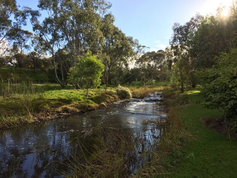 Gasworks Cottages Strathalbyn - Hervey Bay Accommodation 8