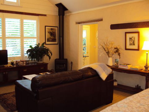 Harcourt Elms Bed And Breakfast - Hervey Bay Accommodation 2