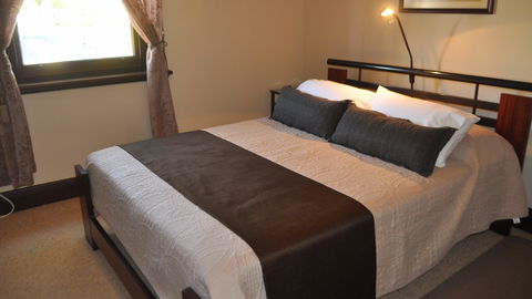Penola Park View - Hervey Bay Accommodation 0