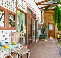 Earthship Ironbank - Hervey Bay Accommodation