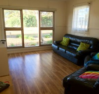Mel Jays in Kingscote - Hervey Bay Accommodation