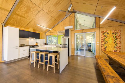 Nine Steps - Hervey Bay Accommodation 6