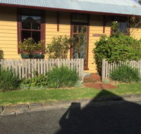 Twomey's Cottage - Hervey Bay Accommodation