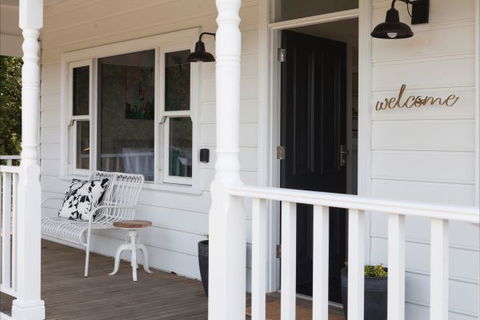 Alchemy House Hepburn - Hervey Bay Accommodation 6