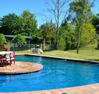 Alpine Inn - Tourism Hervey Bay