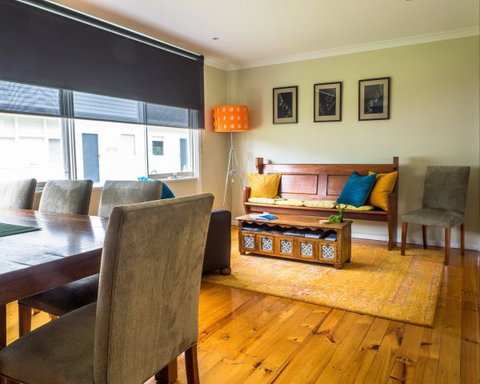Alice's Palace Ocean Grove - Hervey Bay Accommodation 1