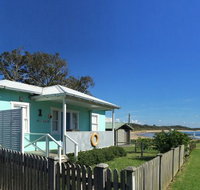 Aurora Beachfront Cottage - Tourism Hervey Bay