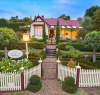 Barnsley House Beechworth - Hervey Bay Accommodation